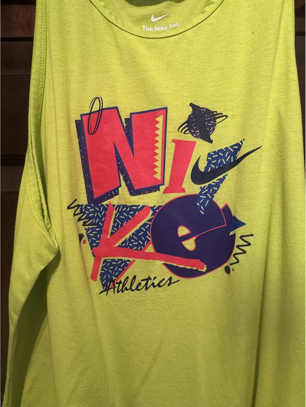 2 Nike The Nike Tee Dri-Fit Tank Top XL